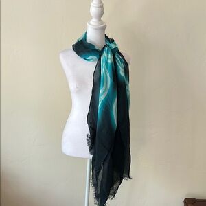 Kate Spade Blue and Black Scarf. NWT.